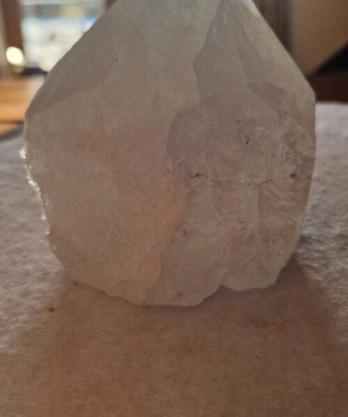 Large Clear Quartz White Crystal 18 Quartz Tower Points Polished Tip Gemstones Natural 1.204g H11xW10xD9cm