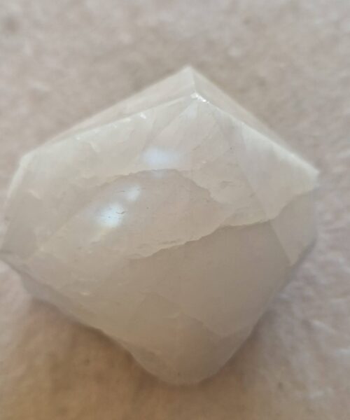Large Clear Quartz White Crystal 23 Quartz Tower Points Polished Tip Gemstones Natural 1.041g H10xW9.5xD8cm - Image 5