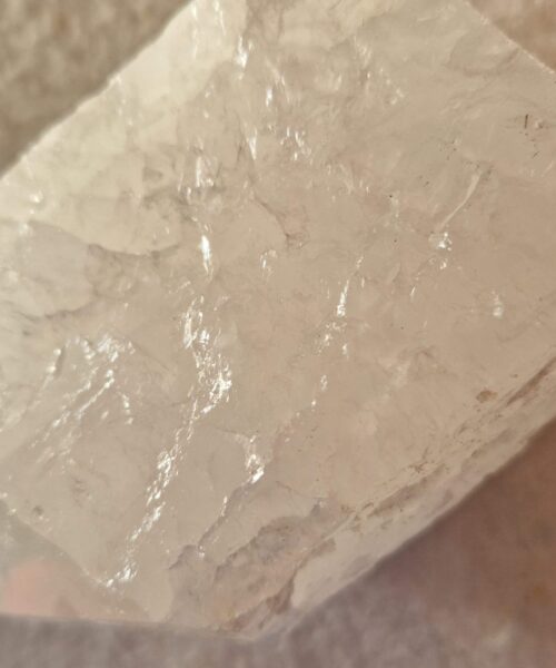 Large Clear Quartz White Crystal 26 Quartz Tower Points Polished Tip Gemstones Natural 924g H12xW7.5xD6cm - Image 9