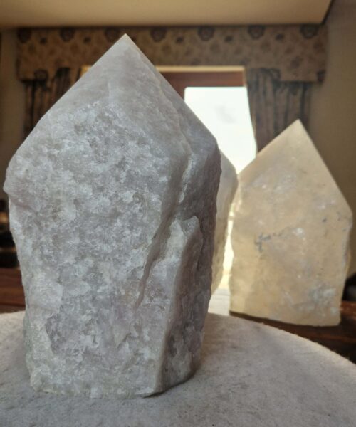 HUGE Extra Large Tall Point 24 Premium Rose Quartz Pink Crystal Quartz 6083g H25xW15xD13cm - Image 8