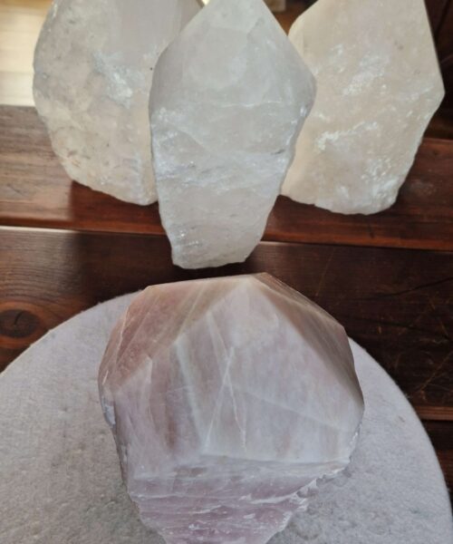 HUGE Extra Large Tall Point 26 Premium Rose Quartz Pink Crystal Quartz 5665g H26xW14xD11cm - Image 6