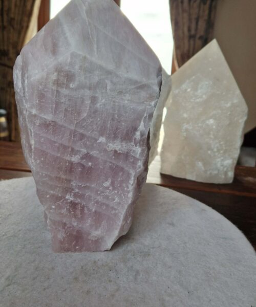 HUGE Extra Large Tall Point 26 Premium Rose Quartz Pink Crystal Quartz 5665g H26xW14xD11cm - Image 9