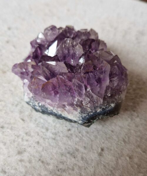 Premium High Grade Amethyst Druzy Cluster Piece 104 - 437g H5.5xW9.5xD7cm - Image 3