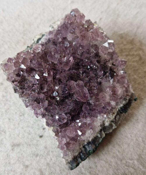 Large Premium High Grade Amethyst Raw Druzy Cluster Piece 106 - 641g H6.5xW10xD8cm - Image 6
