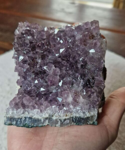 Large Premium High Grade Amethyst Raw Druzy Cluster Piece 106 - 641g H6.5xW10xD8cm - Image 7