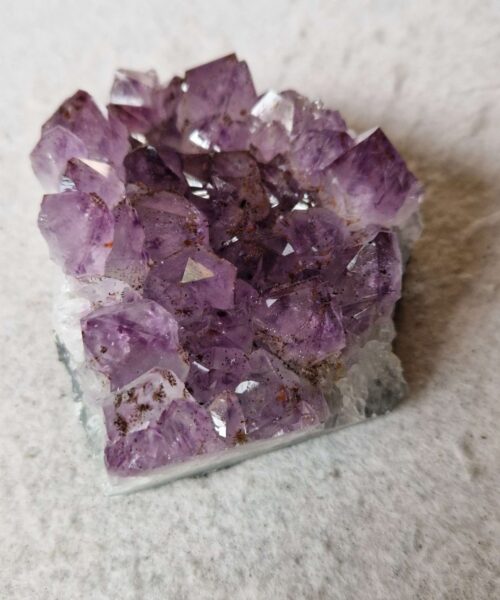 Large Premium High Grade Amethyst Raw Druzy Cluster Piece 107 - 648g H5.5xW11xD10cm - Image 3