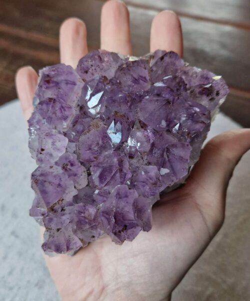 Large Premium High Grade Amethyst Raw Druzy Cluster Piece 107 - 648g H5.5xW11xD10cm - Image 8
