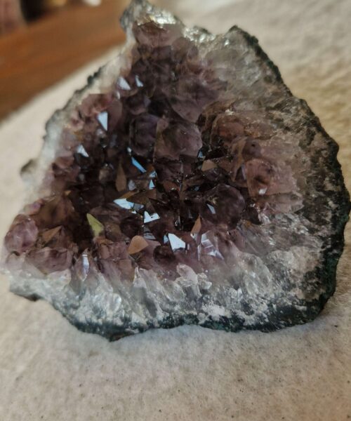 Premium High Grade Amethyst Druzy Cluster Piece 70 - 375g H6xW10xD9cm - Image 8