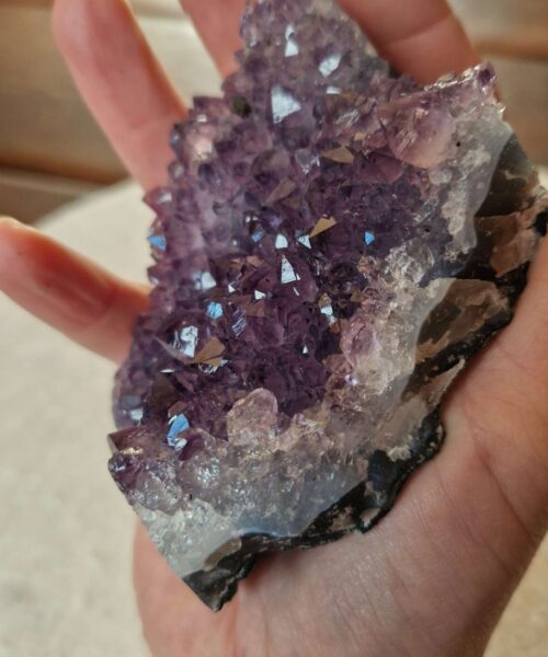 Premium High Grade Amethyst Druzy Cluster Piece 71 - 277g H4xW9xD6cm - Image 8