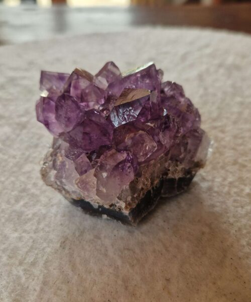 Premium High Grade Amethyst Druzy Cluster Piece 72 - 241g H5xW7xD5.5cm - Image 3
