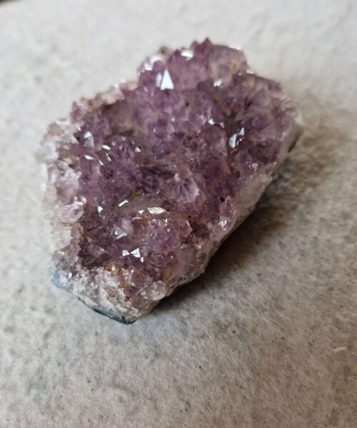 Premium High Grade Amethyst Druzy Cluster Piece 81 - 301g H3.5xW10xD7.5cm - Image 4