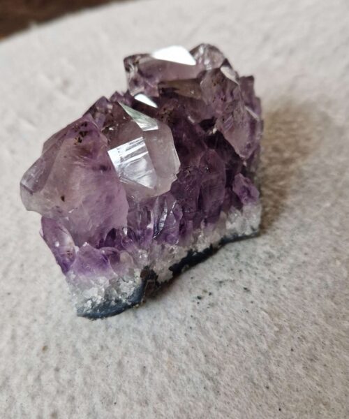 Premium High Grade Amethyst Druzy Cluster Piece 86 - 305g H5xW9.5xD6cm - Image 4