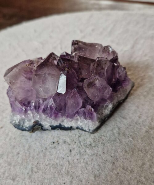 Premium High Grade Amethyst Druzy Cluster Piece 86 - 305g H5xW9.5xD6cm - Image 5