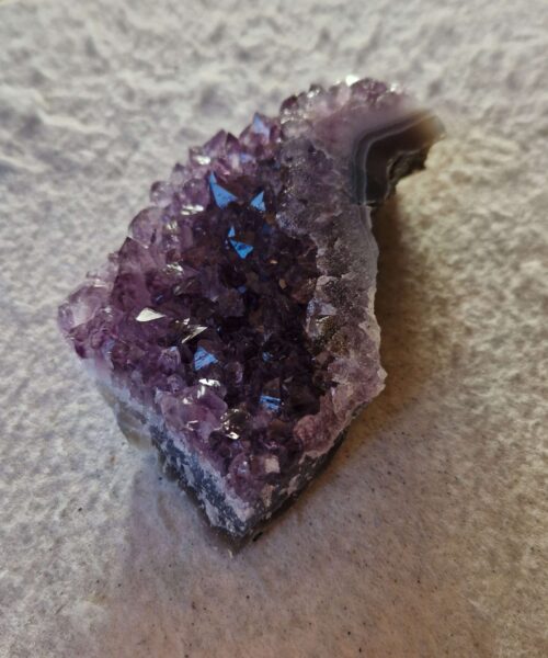 Premium High Grade Amethyst Druzy Cluster Piece 88 - 322g H4xW13xD7.5cm - Image 4
