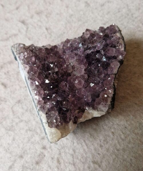 Premium High Grade Amethyst Druzy Cluster Piece 97 - 295g H3.5xW9xD9cm - Image 4