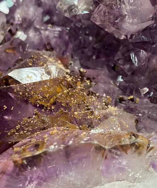Amethyst Crystal Geode 934 Premium Queen Grade 13.12kg H28xW25xD18cm - Image 11