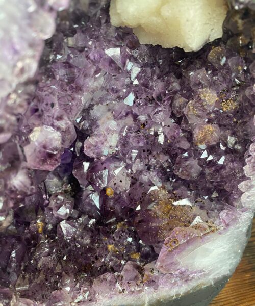 Amethyst Crystal Geode 934 Premium Queen Grade 13.12kg H28xW25xD18cm - Image 13
