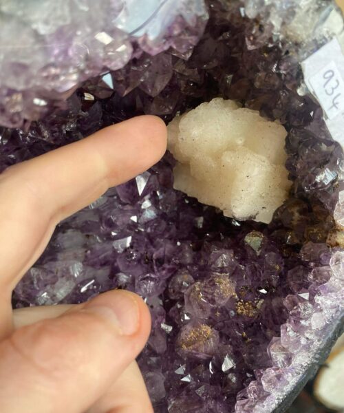 Amethyst Crystal Geode 934 Premium Queen Grade 13.12kg H28xW25xD18cm - Image 7