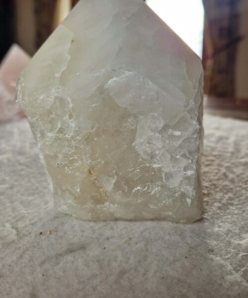 Large Clear Quartz White Crystal 33 Quartz Tower Points Polished Tip Gemstones Natural 1.016g H10.5xW8xD8cm - Image 3