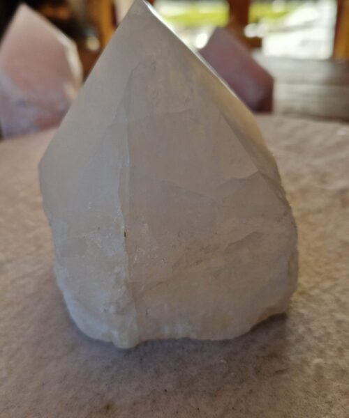 Large Clear Quartz White Crystal 35 Quartz Tower Points Polished Tip Gemstones Natural 1.047g H10xW9xD8cm - Image 3