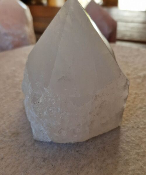 Large Clear Quartz White Crystal 35 Quartz Tower Points Polished Tip Gemstones Natural 1.047g H10xW9xD8cm