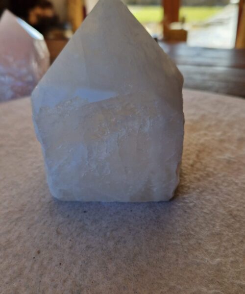 Large Clear Quartz White Crystal 36 Quartz Tower Points Polished Tip Gemstones Natural 1.078g H10xW8xD8cm - Image 5