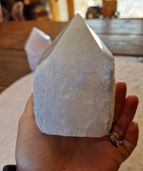Large Clear Quartz White Crystal 36 Quartz Tower Points Polished Tip Gemstones Natural 1.078g H10xW8xD8cm - Image 9