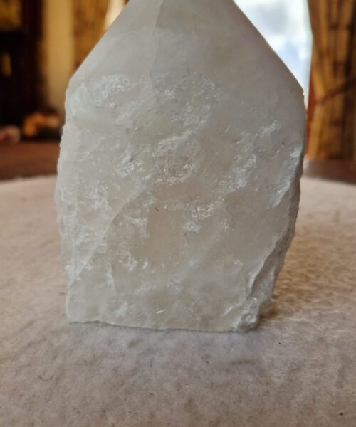 Large Clear Quartz White Crystal 38 Quartz Tower Points Polished Tip Gemstones Natural 1.098g H13xW8xD7cm