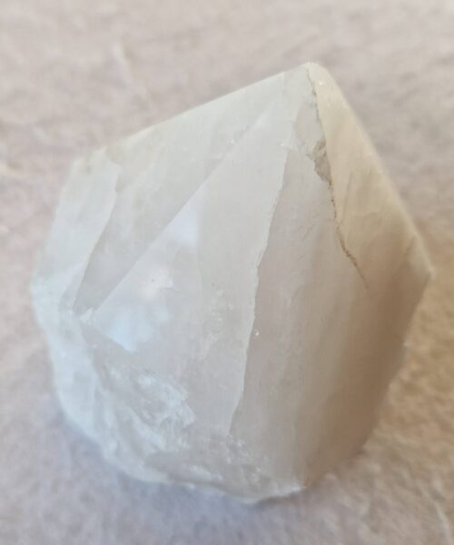Large Clear Quartz White Crystal 45 Quartz Tower Points Polished Tip Gemstones Natural 1.054g H10xW8.5xD8cm - Image 6