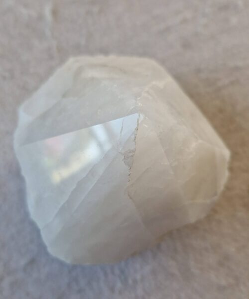 Large Clear Quartz White Crystal 45 Quartz Tower Points Polished Tip Gemstones Natural 1.054g H10xW8.5xD8cm - Image 7