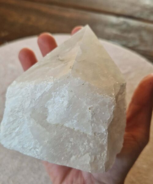 Large Clear Quartz White Crystal 45 Quartz Tower Points Polished Tip Gemstones Natural 1.054g H10xW8.5xD8cm - Image 8