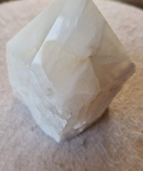 Large Clear Quartz White Crystal 47 Quartz Tower Points Polished Tip Gemstones Natural 1.143g H11xW8.5xD7.5cm - Image 6