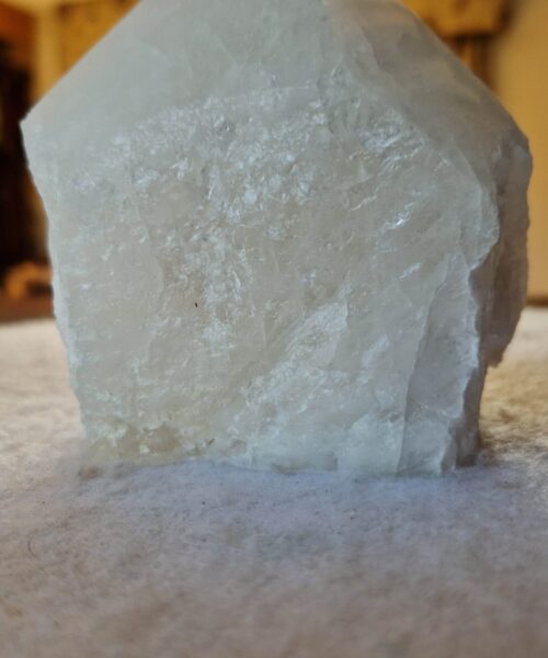 Large Clear Quartz White Crystal 48 Quartz Tower Points Polished Tip Gemstones Natural 1.165g H11xW9xD8cm