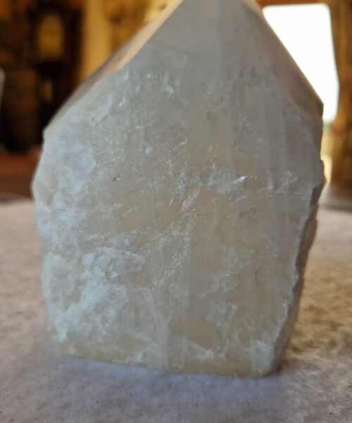 Large Clear Quartz White Crystal 49 Quartz Tower Points Polished Tip Gemstones Natural 1.175g H12xW8.5xD8cm