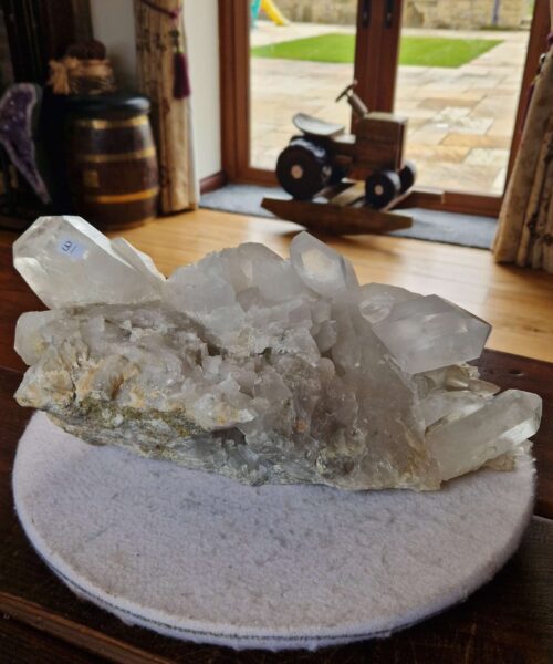 HUGE Premium Rare Clear White Rock Crystal Cluster 31 - 10.832g H18xW26xD27.5cm - Image 4