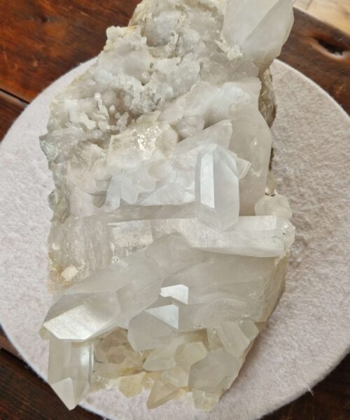 HUGE Premium Rare Clear White Rock Crystal Cluster 31 - 10.832g H18xW26xD27.5cm - Image 6