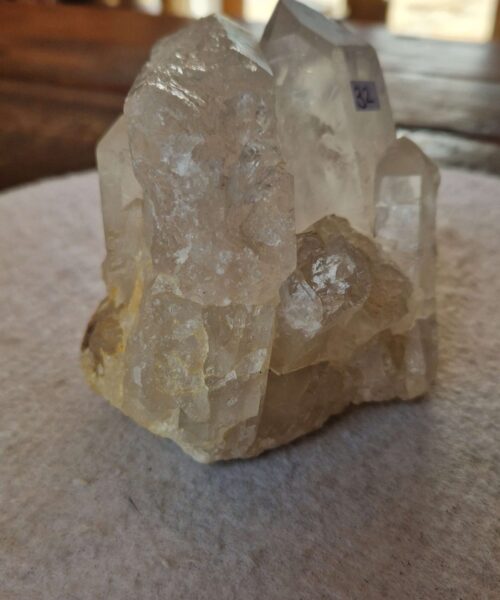 Large Premium Rare Clear White Rock Crystal Cluster 32 - 1.063g H9.5xW10.5xD9cm - Image 3