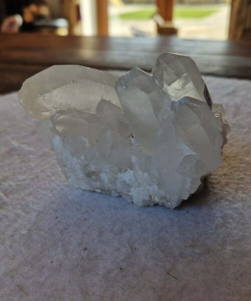 Large Premium Rare Clear White Rock Crystal Cluster 34 - 526g H8xW10xD8.5cm - Image 4