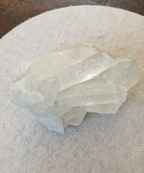 Large Premium Rare Clear White Rock Crystal Cluster 36 - 1.544g H9xW16xD10.5cm - Image 7