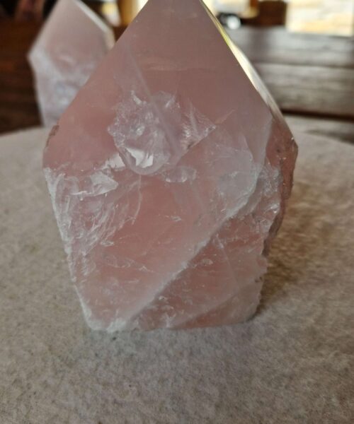 Large Rose Quartz Pink Crystal 31 Quartz Tower Points Polished Tip Gemstones Natural 1.099g H11.5xW8xD7cm - Image 5