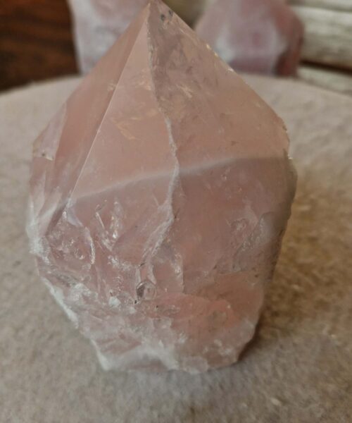Large Rose Quartz Pink Crystal 31 Quartz Tower Points Polished Tip Gemstones Natural 1.099g H11.5xW8xD7cm - Image 6