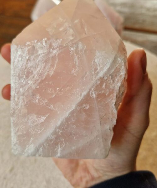 Large Rose Quartz Pink Crystal 31 Quartz Tower Points Polished Tip Gemstones Natural 1.099g H11.5xW8xD7cm - Image 8
