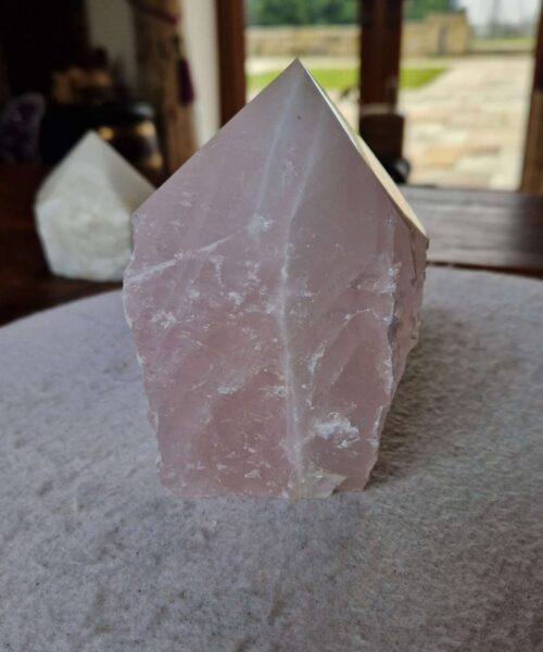Large Rose Quartz Pink Crystal 10 Quartz Tower Points Polished Tip Gemstones Natural 1.062g H12xW8xD8cm
