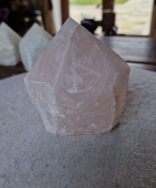 Large Rose Quartz Pink Crystal 12 Quartz Tower Points Polished Tip Gemstones Natural 1.143g H115xW8xD8cm