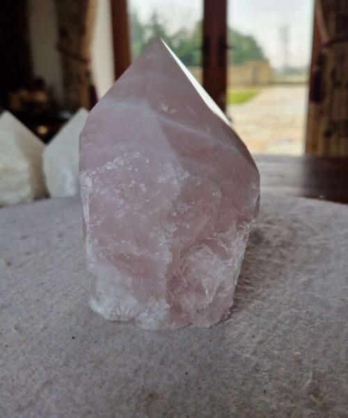 Large Rose Quartz Pink Crystal 15 Quartz Tower Points Polished Tip Gemstones Natural 1.106g H11xW8xD7.5cm - Image 7