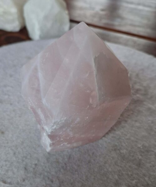 Large Rose Quartz Pink Crystal 15 Quartz Tower Points Polished Tip Gemstones Natural 1.106g H11xW8xD7.5cm - Image 8