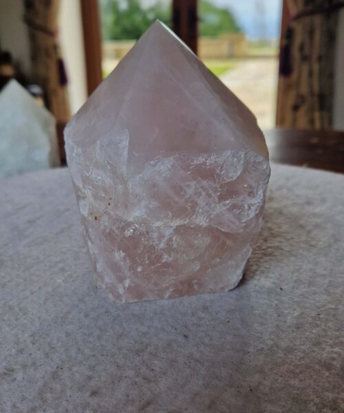 Large Rose Quartz Pink Crystal 17 Quartz Tower Points Polished Tip Gemstones Natural 1.202g H11xW9xD9cm - Image 6