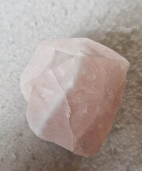 Large Rose Quartz Pink Crystal 19 Quartz Tower Points Polished Tip Gemstones Natural 1.167g H11.5xW8.5xD8cm - Image 8