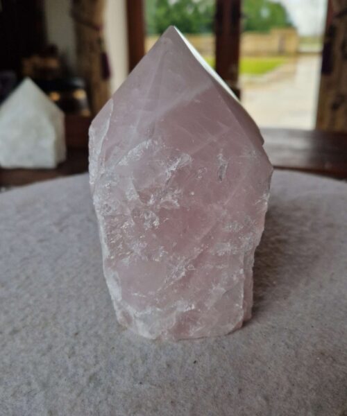 Large Rose Quartz Pink Crystal 20 Quartz Tower Points Polished Tip Gemstones Natural 1.072g H12xW8xD7cm - Image 4