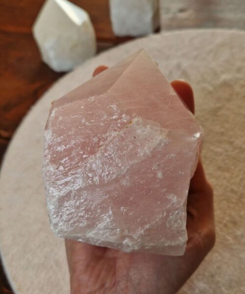 Large Rose Quartz Pink Crystal 23 Quartz Tower Points Polished Tip Gemstones Natural 1.058g H11xW8xD7.5cm - Image 10